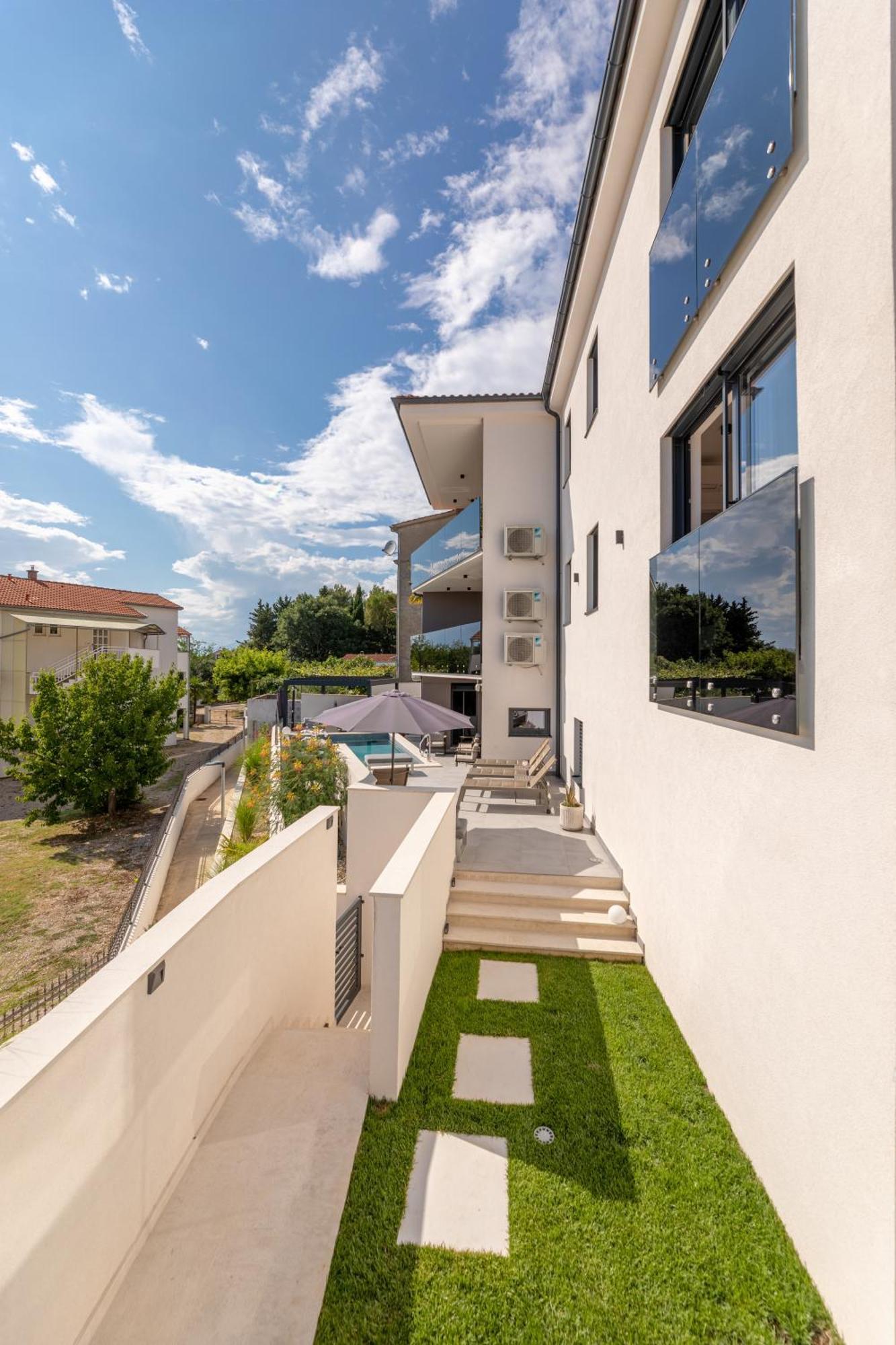 Villa Aurea Apartments Malinska De Luxe Εξωτερικό φωτογραφία